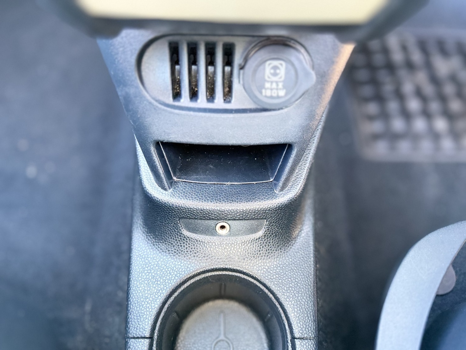 Used Ford Ka 2015 for sale - 78182871: Photo 26