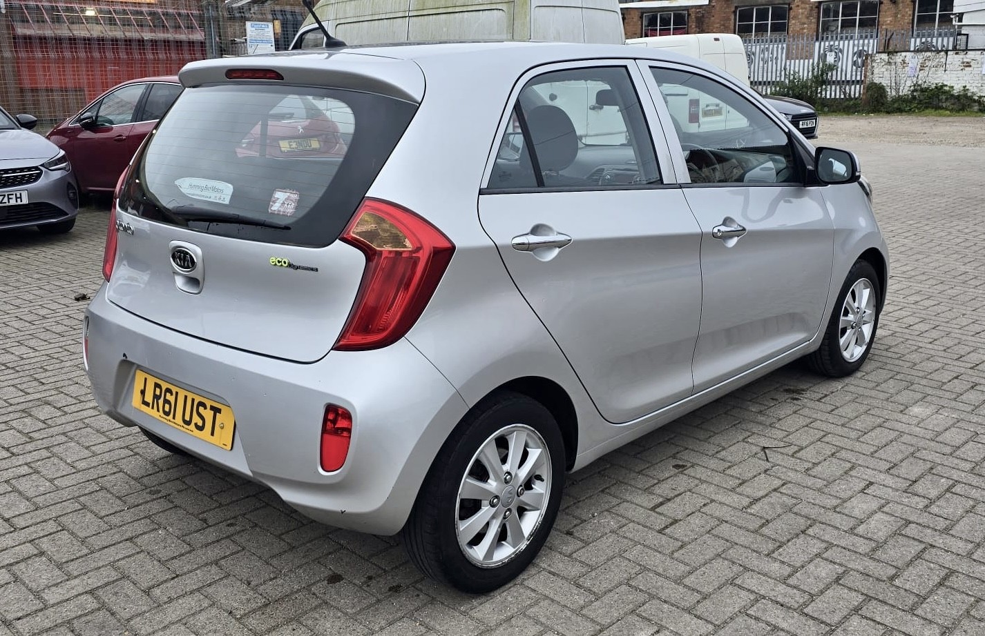 Used Kia Picanto 2011 for sale - 78125155: Photo 5