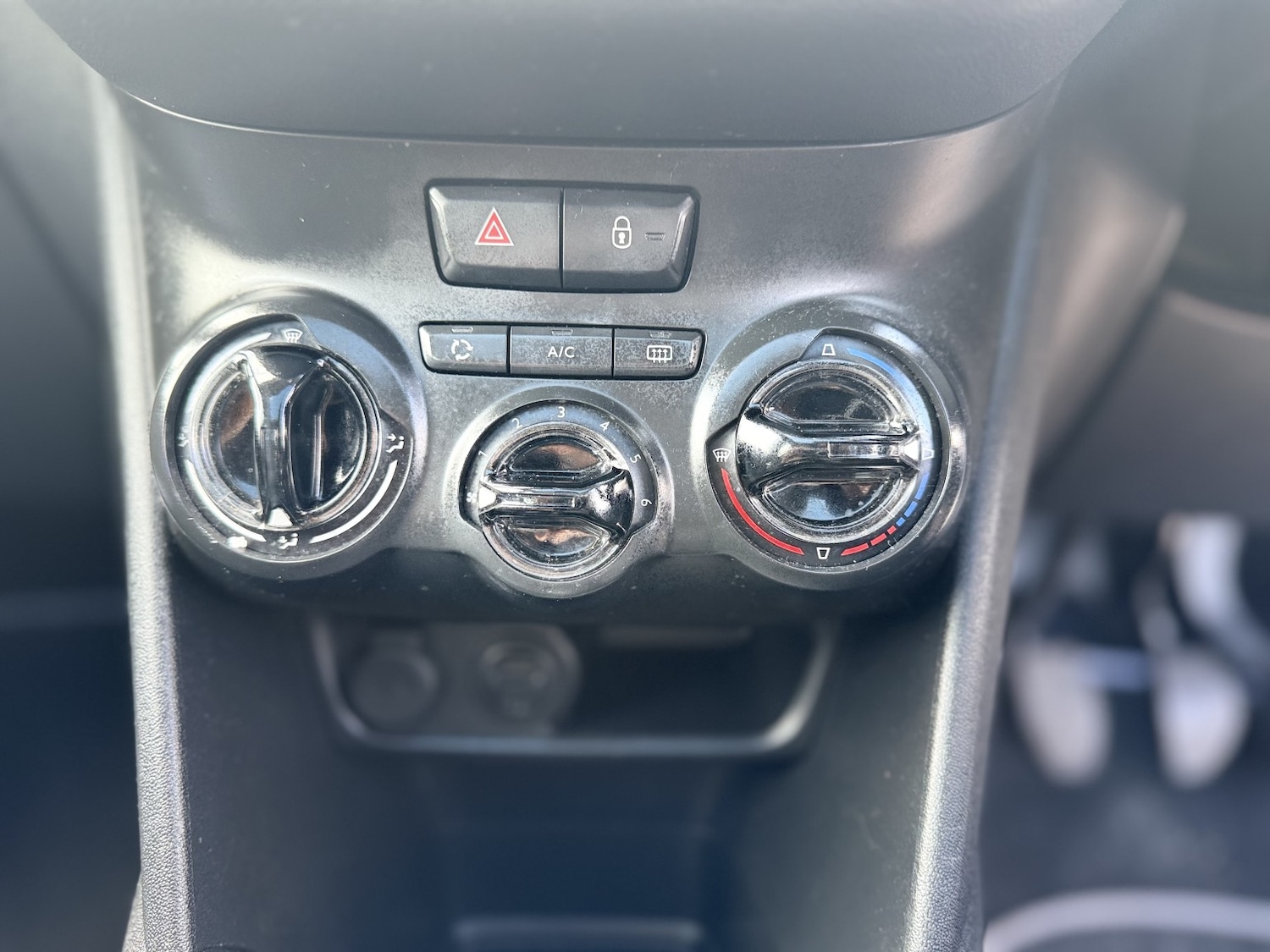 Used Peugeot 208 2015 for sale - 78098307: Photo 25