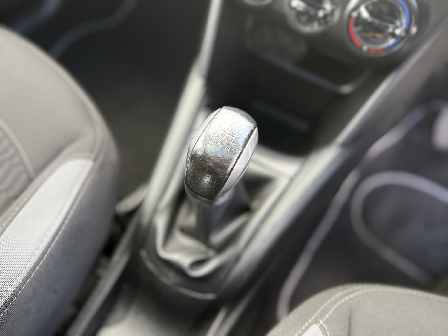 Used Peugeot 208 2015 for sale - 78098307: Photo 26