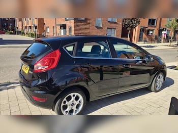 Used Ford Fiesta 2011 for sale - 79872721: Photo
