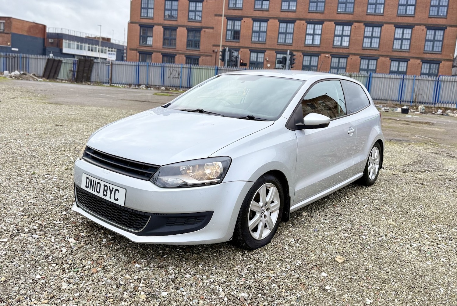 Used Volkswagen Polo 2010 for sale - 77822278: Photo 4
