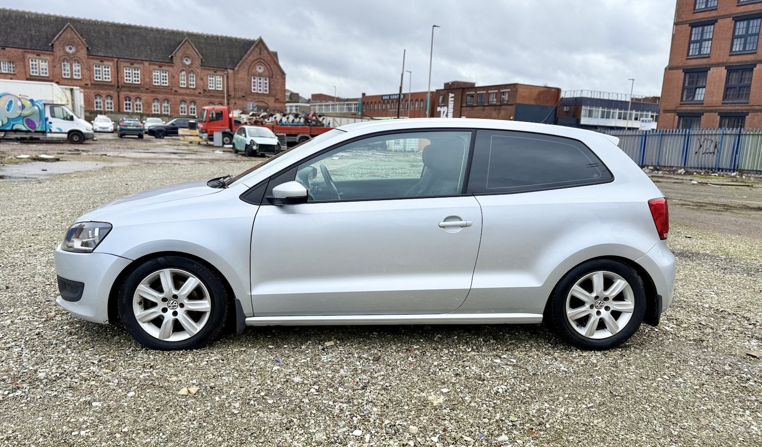 Used Volkswagen Polo 2010 for sale - 77822278: Photo 7
