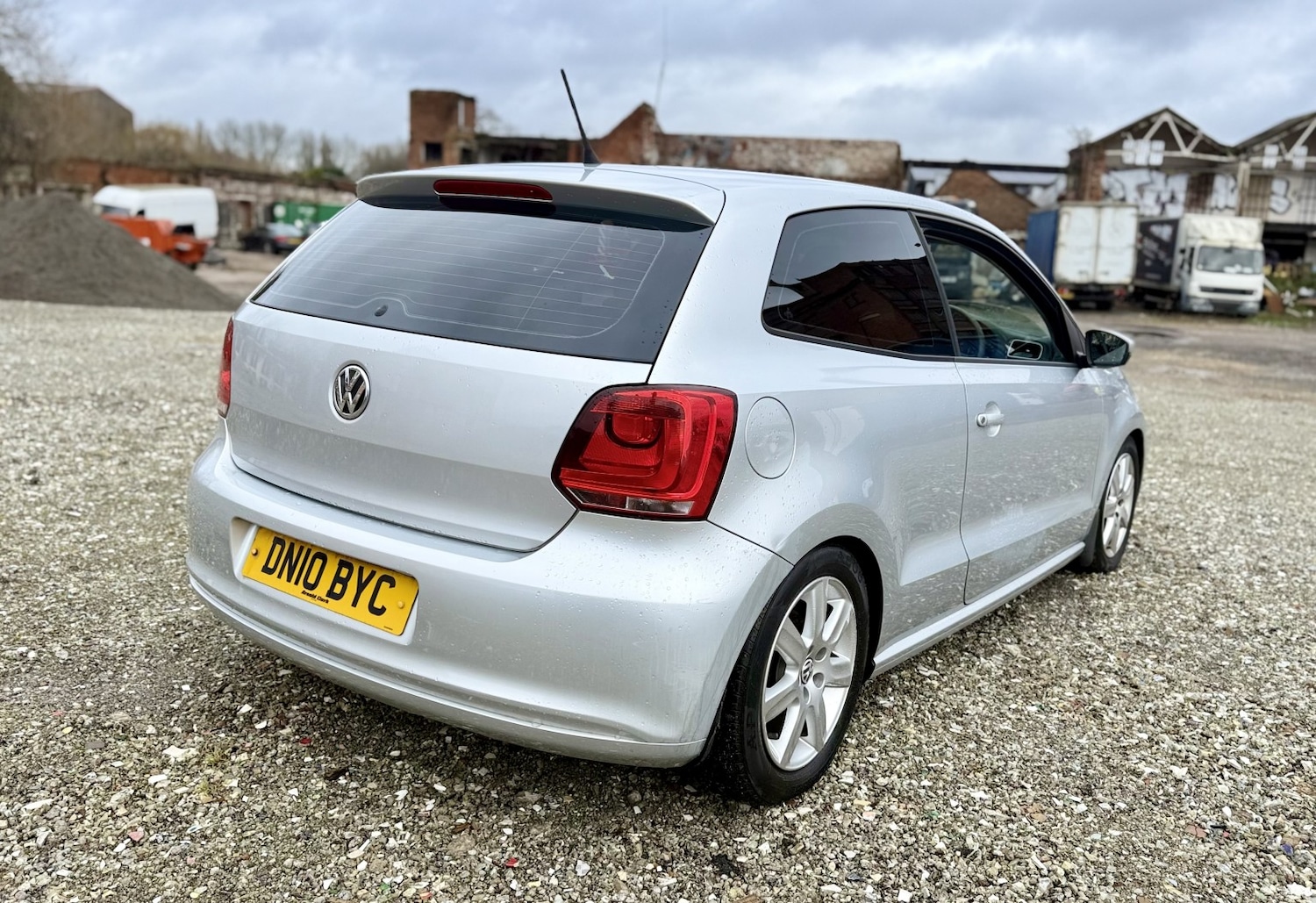Used Volkswagen Polo 2010 for sale - 77822278: Photo 9