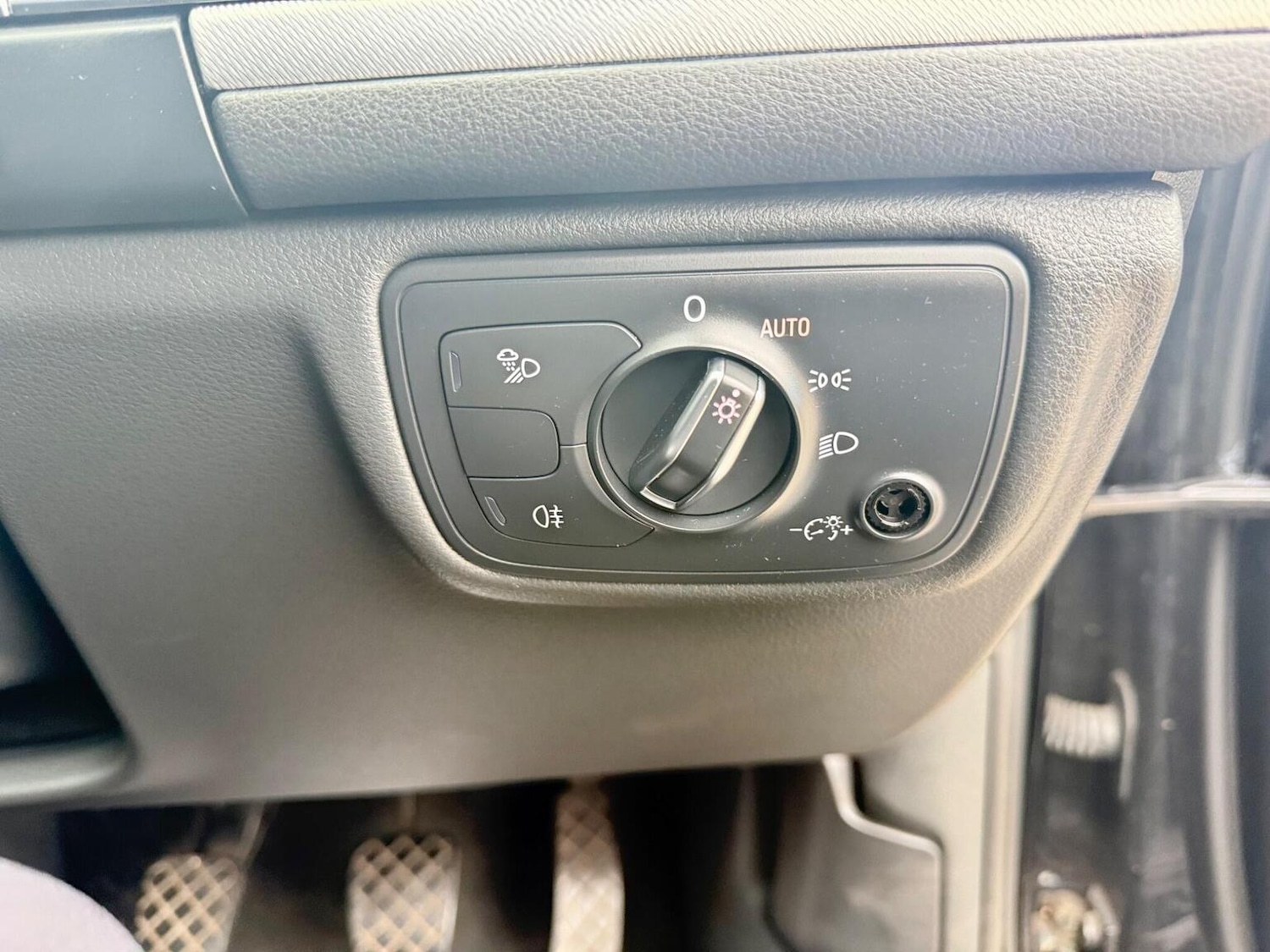 Used Audi A6 2017 for sale - 77609872: Photo 22