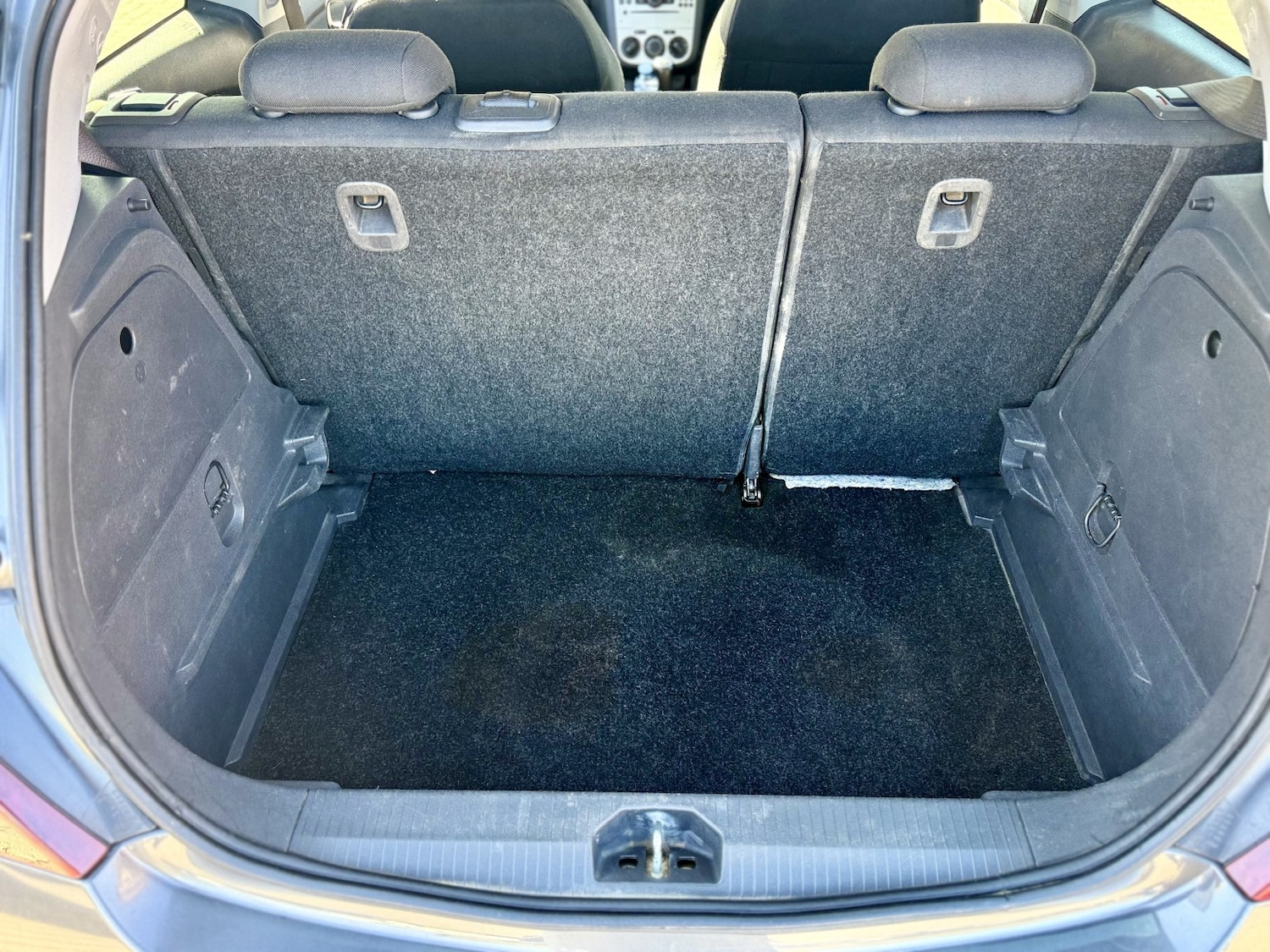 Used Vauxhall Corsa 2010 for sale - 77991714: Photo 14