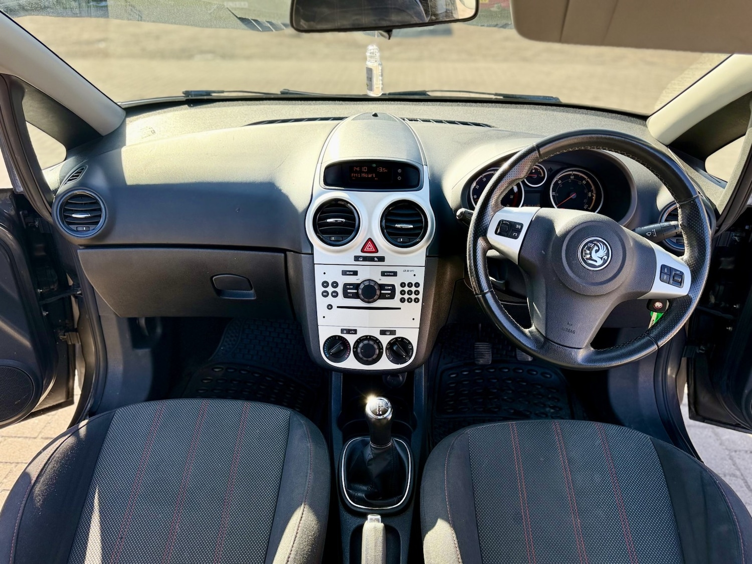 Used Vauxhall Corsa 2010 for sale - 77991714: Photo 20