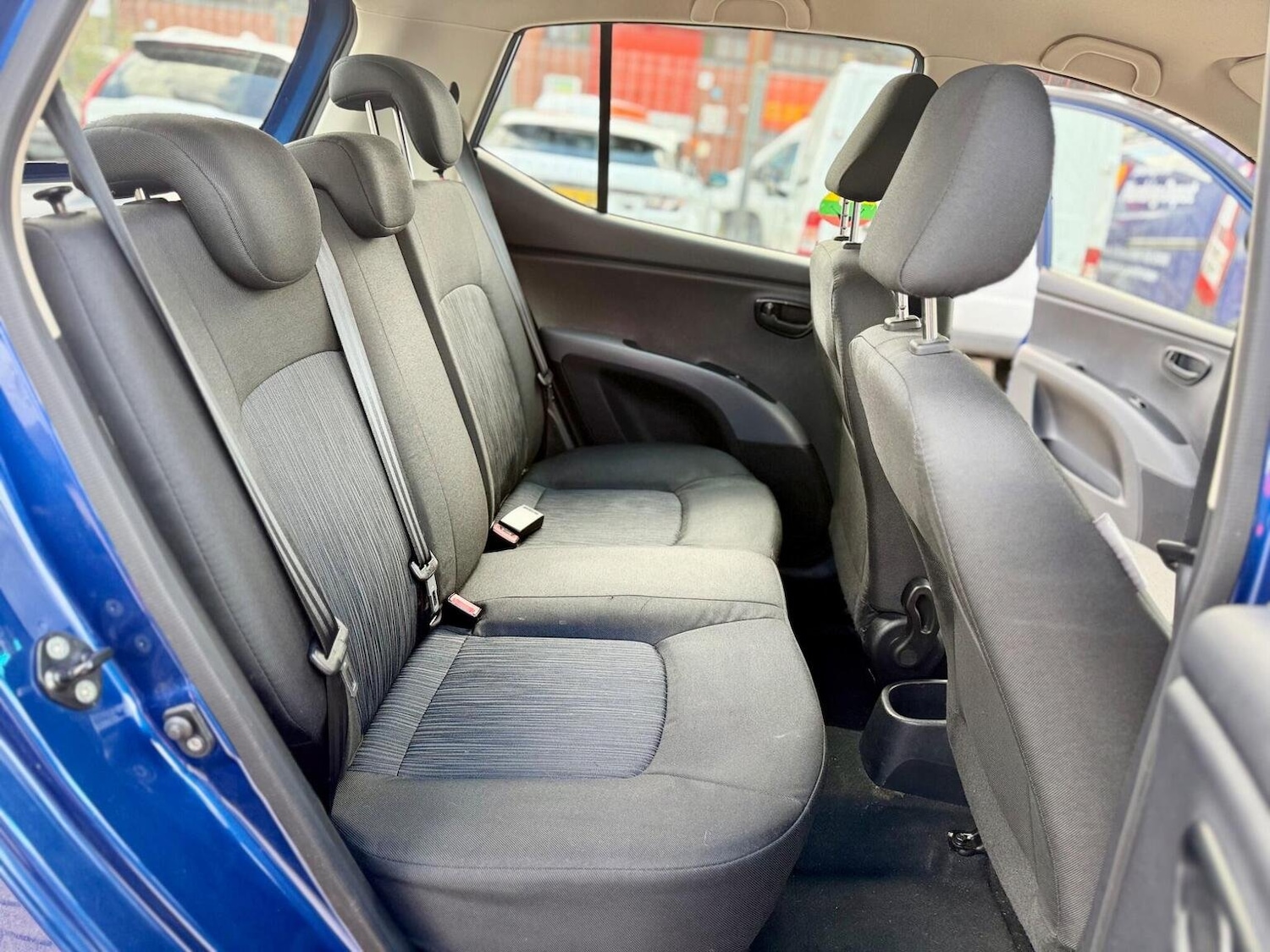 Used Hyundai i10 2011 for sale - 77609882: Photo 16