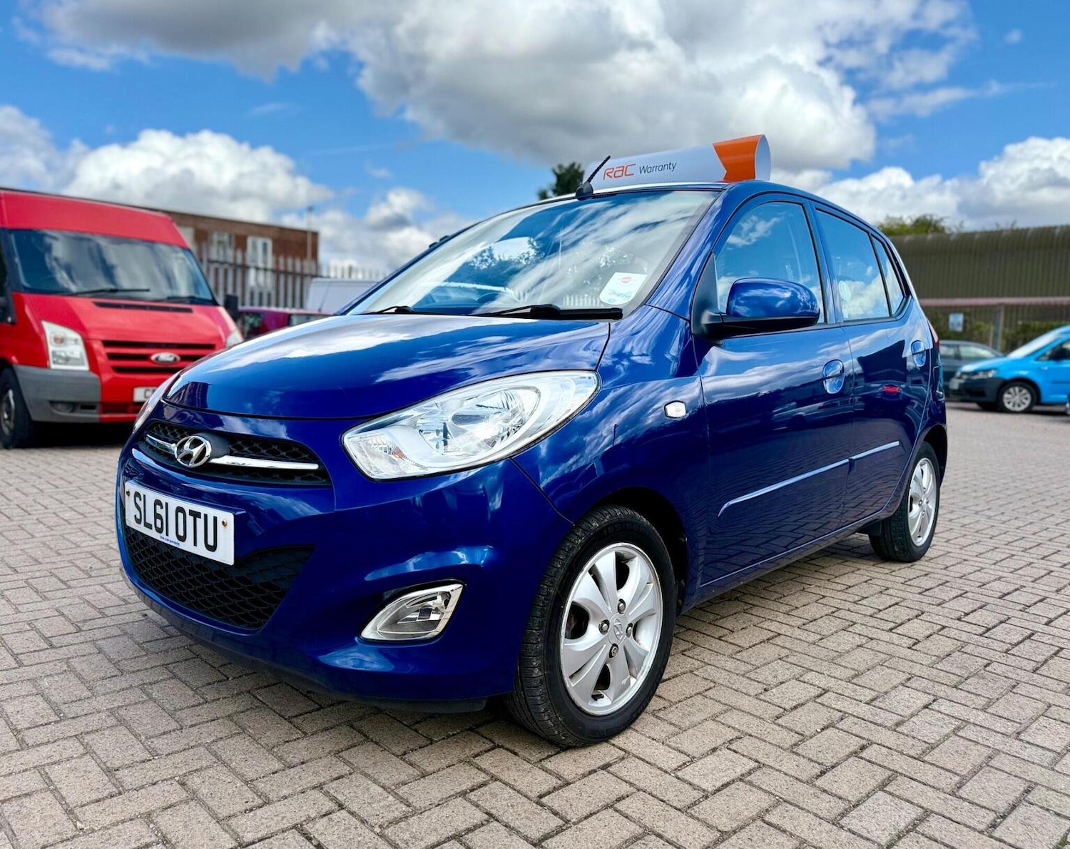 Used Hyundai i10 2011 for sale - 77609882: Photo 8