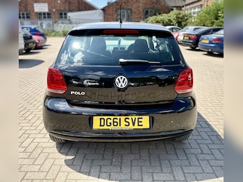 Used Volkswagen Polo 2011 for sale - 79176752: Photo