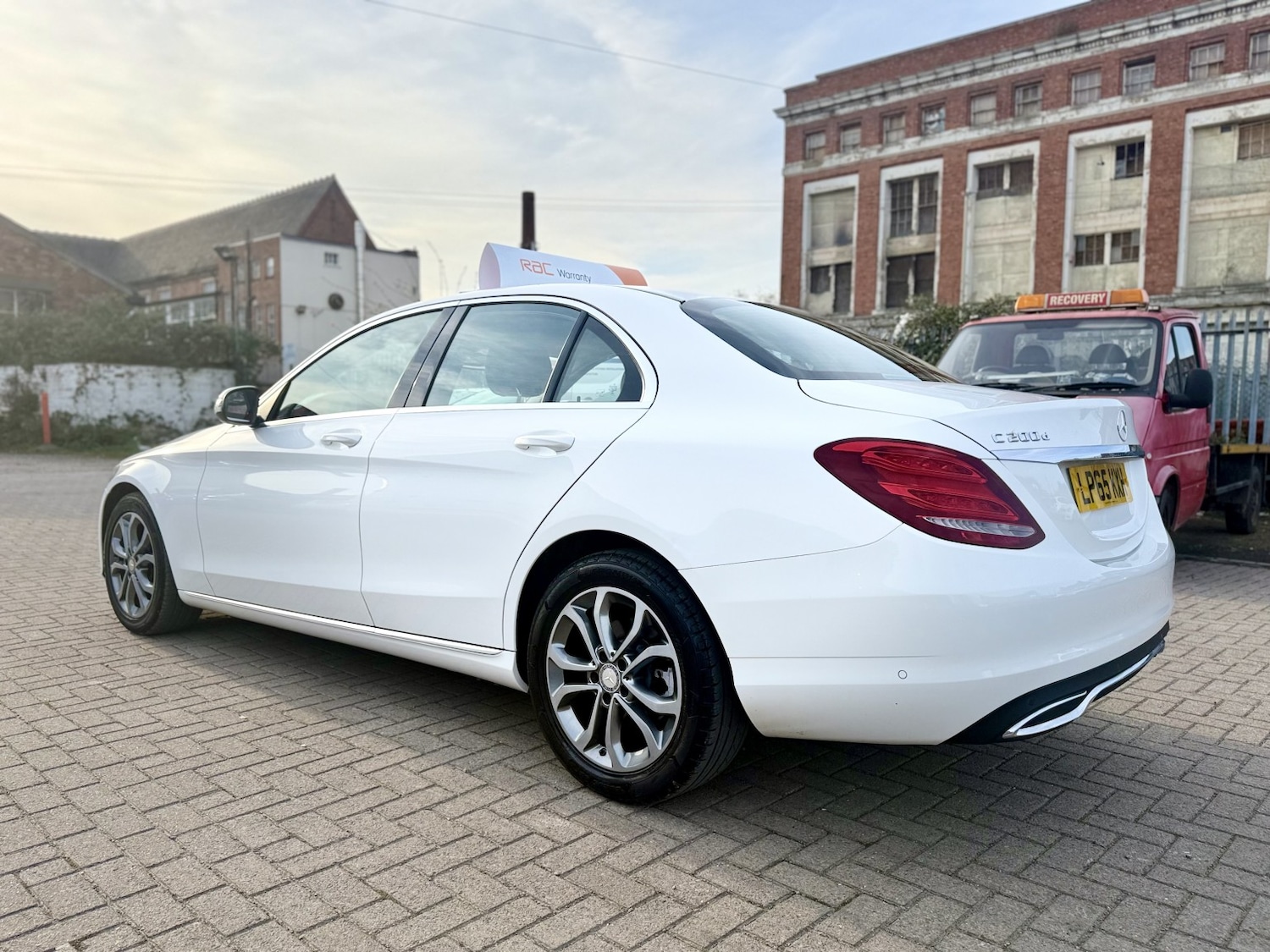 Used Mercedes-Benz C Class 2016 for sale - 77977151: Photo 10