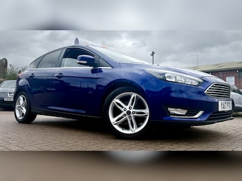 Used Ford Focus 2017 for sale - 79302228: Photo