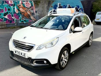 Used Peugeot 2008 2015 for sale - 79687295: Photo