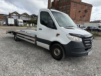 Used Mercedes-Benz Sprinter 2019 for sale - 77822352: Photo