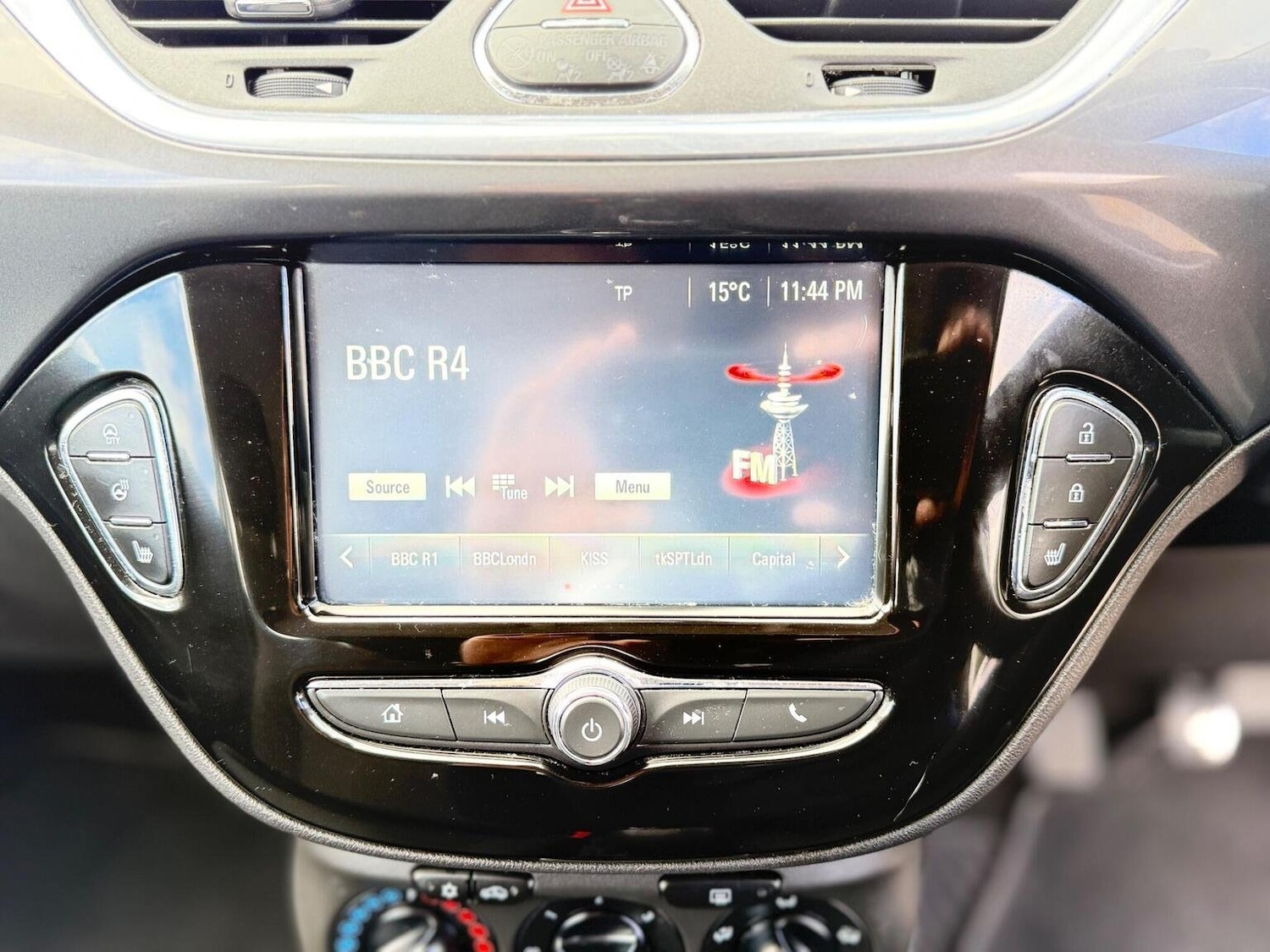 Used Vauxhall Corsa 2016 for sale - 77609898: Photo 23