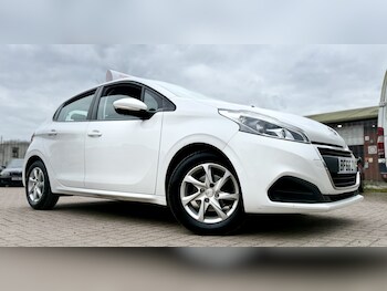 Used Peugeot 208 2017 for sale - 78258184: Photo