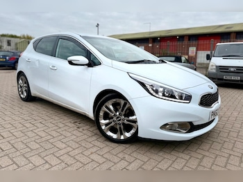 Used Kia Ceed 2012 for sale - 77609900: Photo