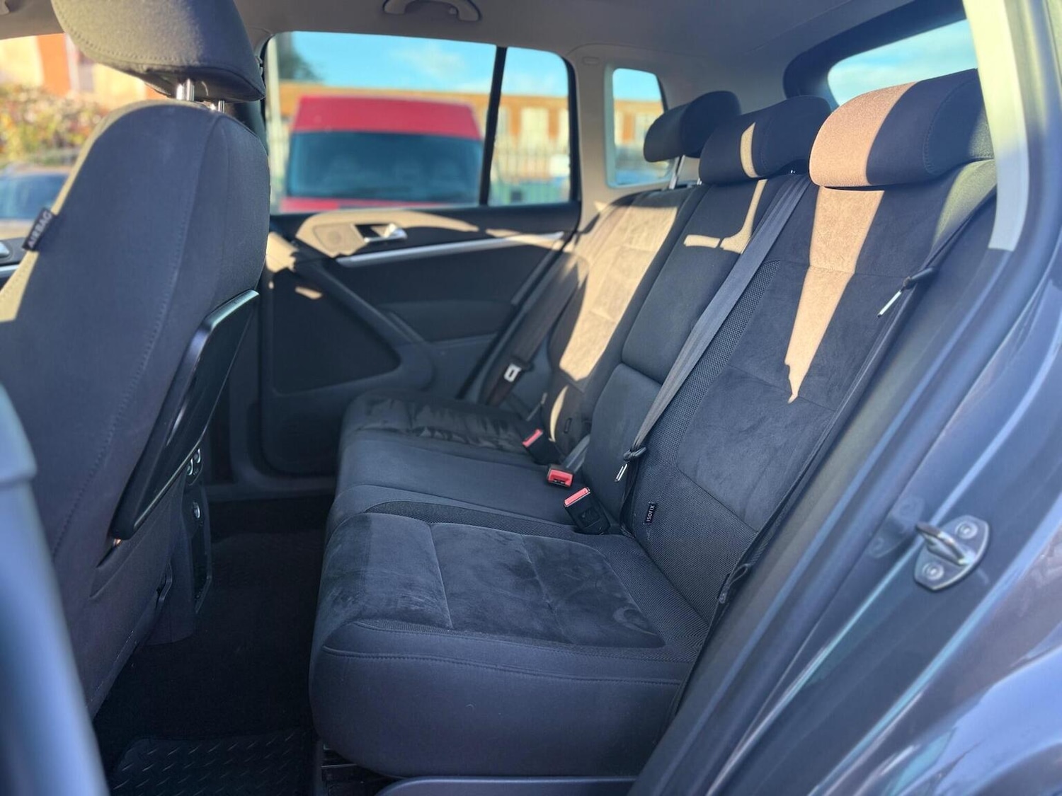 Used Volkswagen Tiguan 2014 for sale - 77609886: Photo 18