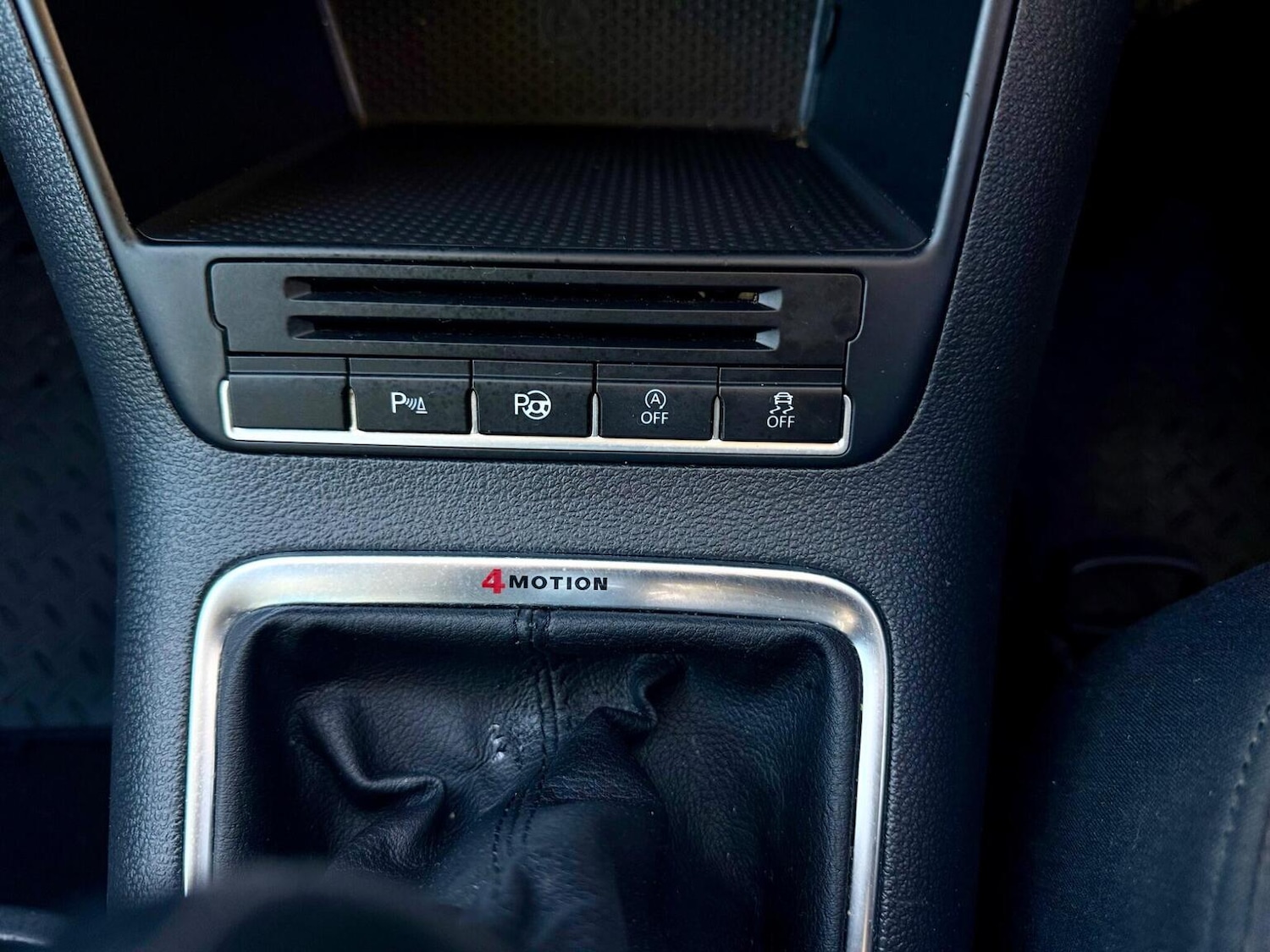 Used Volkswagen Tiguan 2014 for sale - 77609886: Photo 5