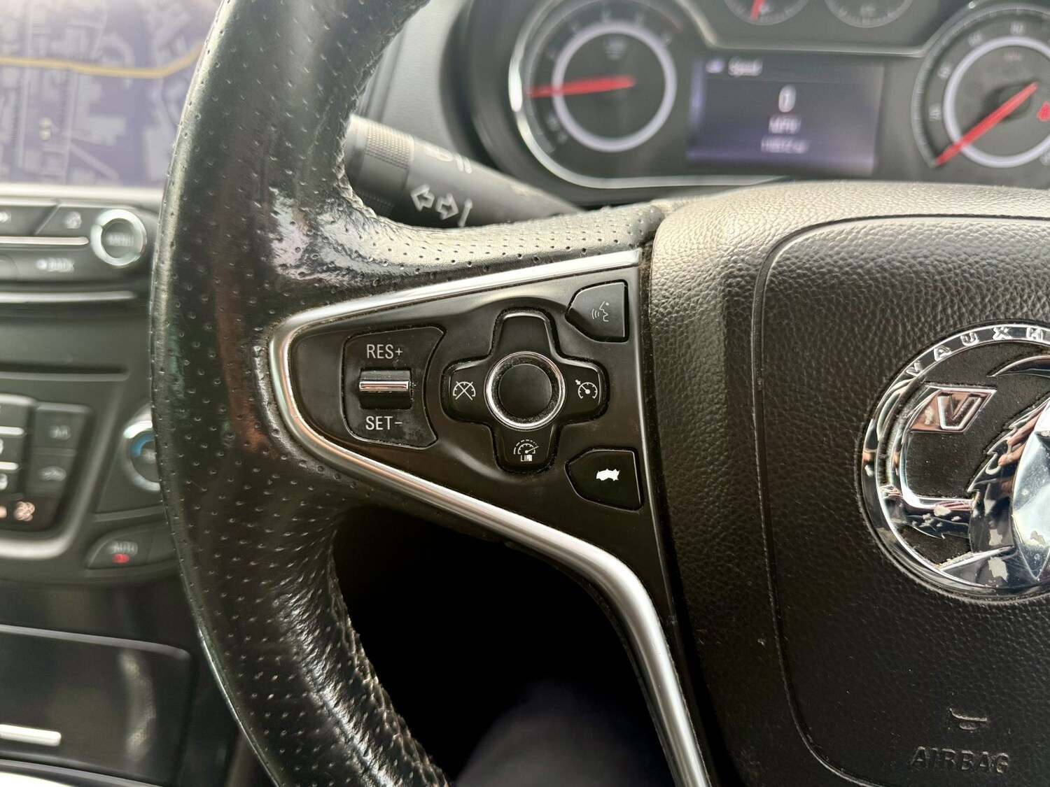 Used Vauxhall Insignia 2013 for sale - 78213515: Photo 22