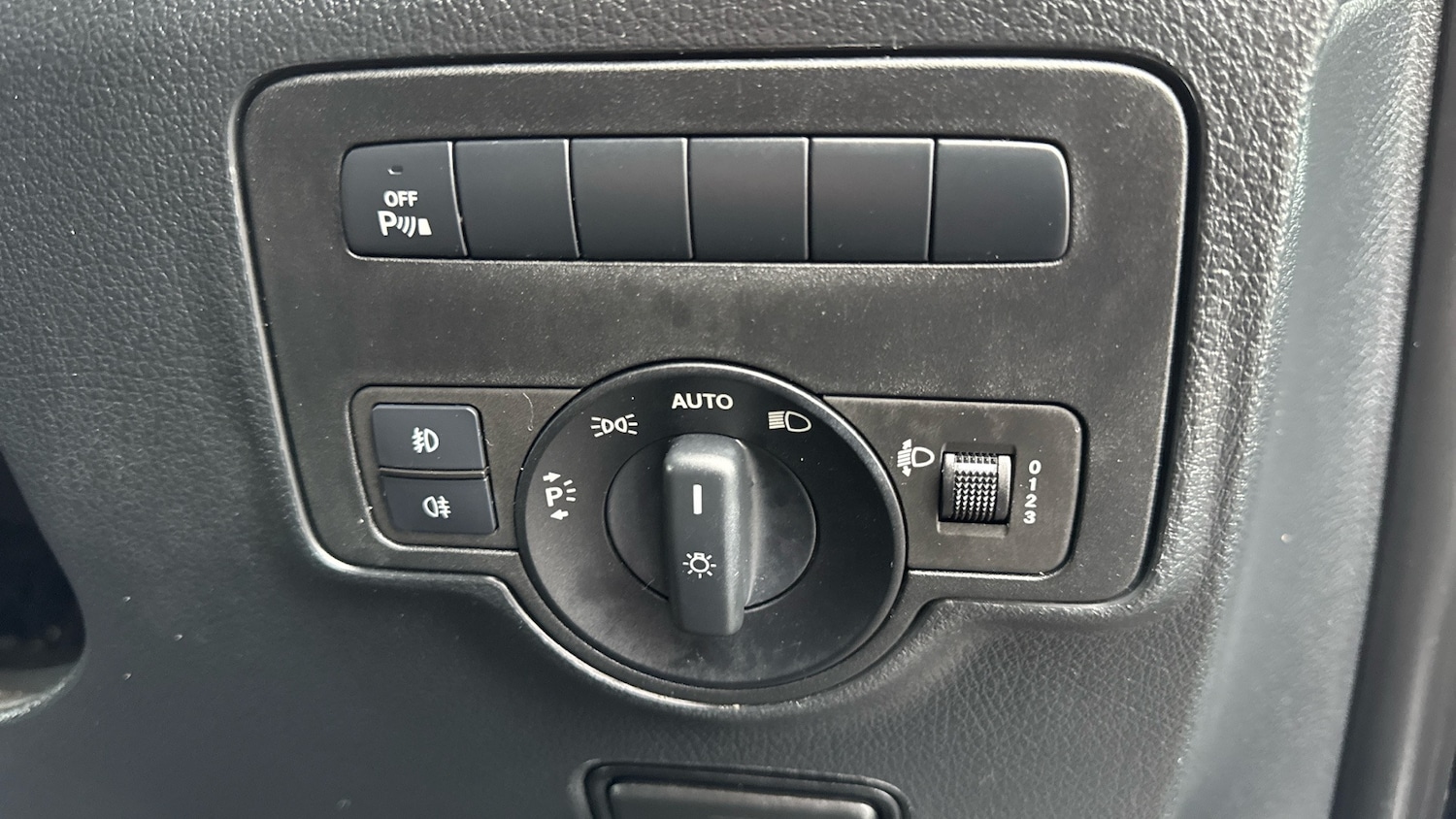 Used Mercedes-Benz Vito 2020 for sale - 76984597: Photo 27