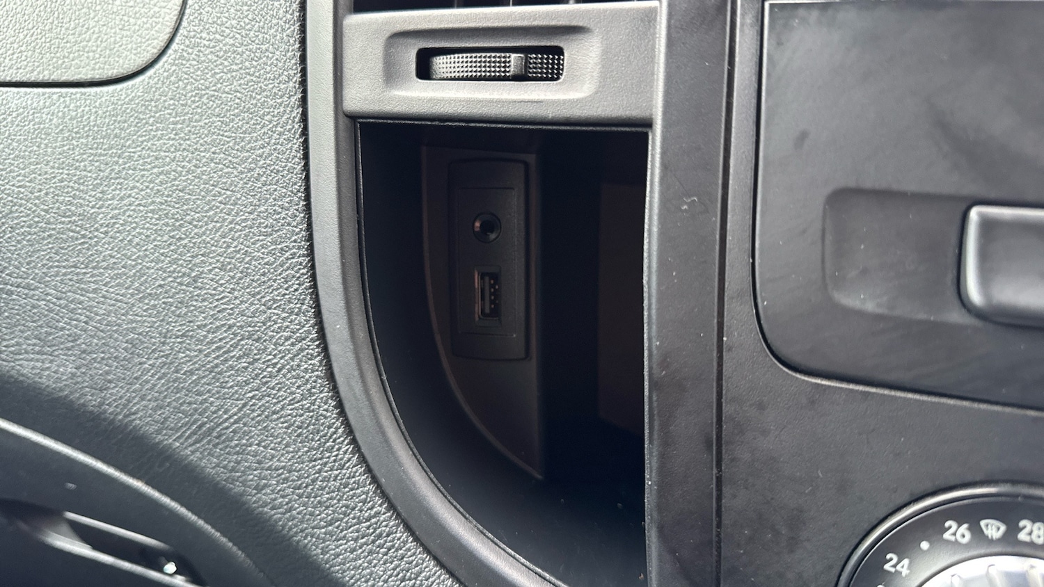 Used Mercedes-Benz Vito 2020 for sale - 76984597: Photo 28