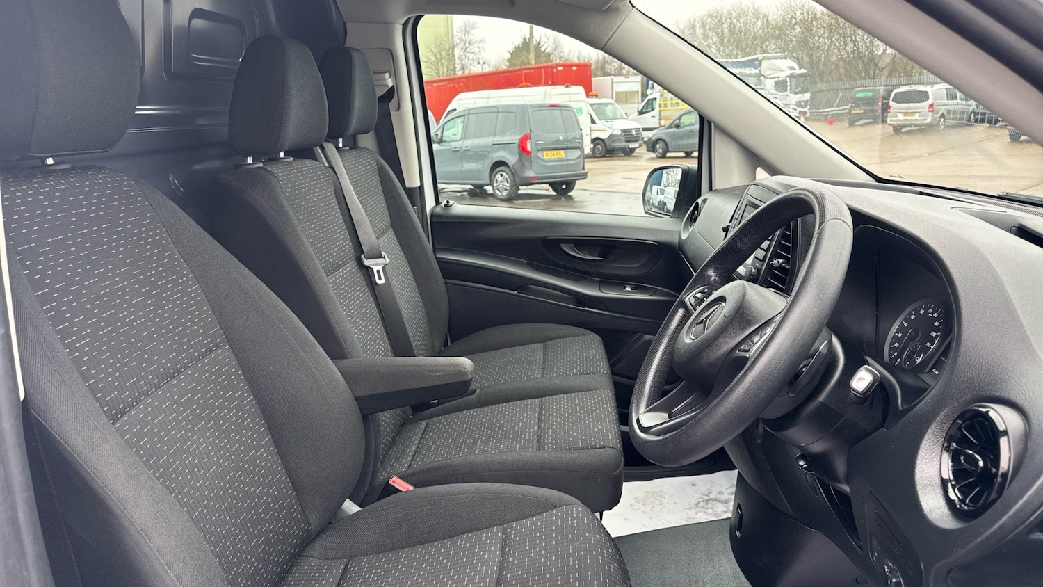 Used Mercedes-Benz Vito 2022 for sale - 77151373: Photo 10