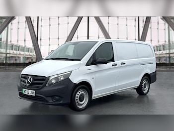 Used Mercedes-Benz Vito 2022 for sale - 77151373: Photo