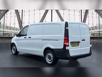 Used Mercedes-Benz Vito 2022 for sale - 77151373: Photo