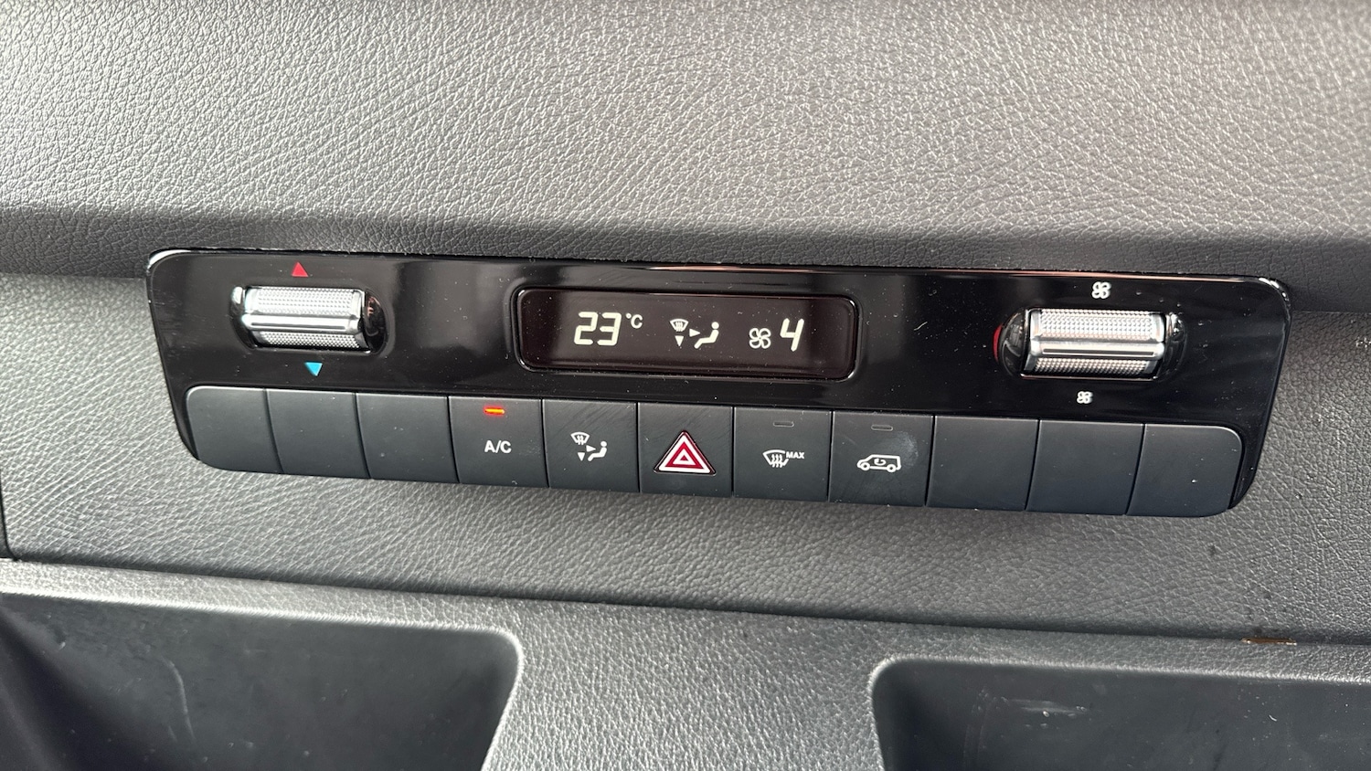 Used Mercedes-Benz Sprinter 2025 for sale - 78152688: Photo 24