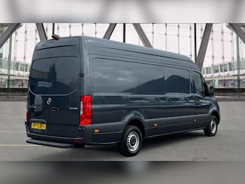 Used Mercedes-Benz Sprinter 2025 for sale - 78152688: Photo