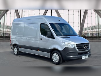 Mercedes-Benz - Sprinter