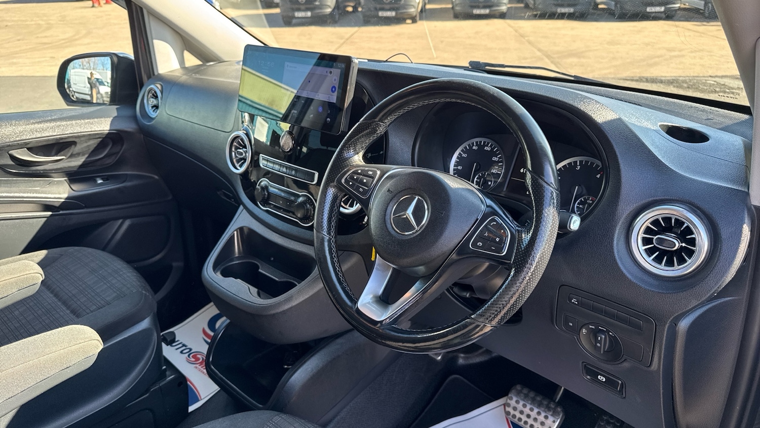 Used Mercedes-Benz Vito 2019 for sale - 77945695: Photo 11