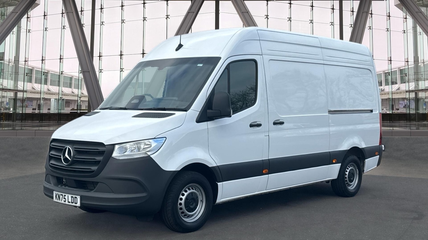 Used Mercedes-Benz Sprinter 2025 for sale - 78080754: Photo 2