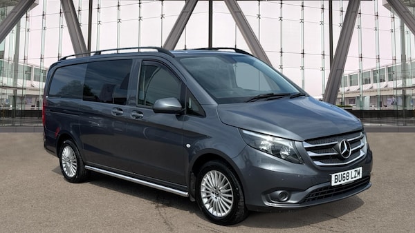Used Mercedes-Benz Vito 2019 for sale - 74565949: Photo 1