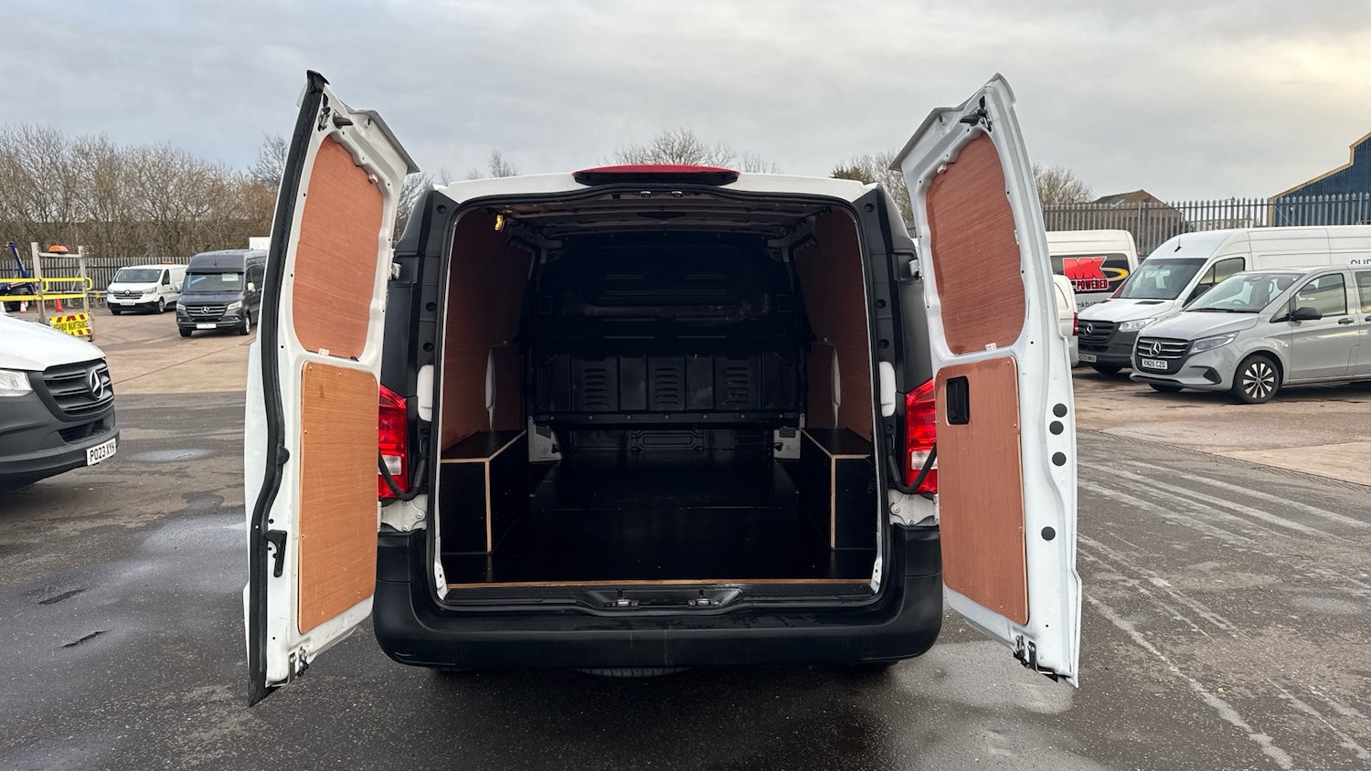 Used Mercedes-Benz Vito 2022 for sale - 77283391: Photo 17