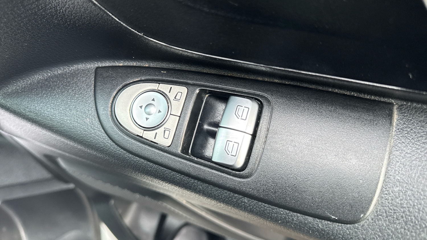 Used Mercedes-Benz Vito 2022 for sale - 77283391: Photo 25