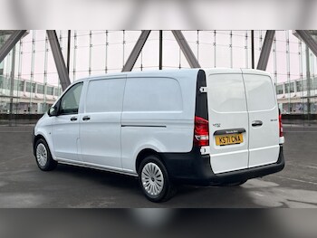 Used Mercedes-Benz Vito 2022 for sale - 77283391: Photo
