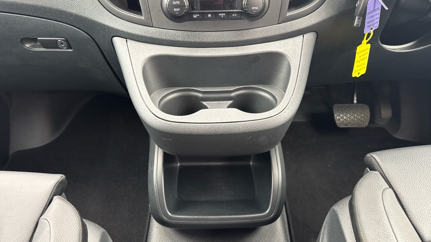 Vehicle 29