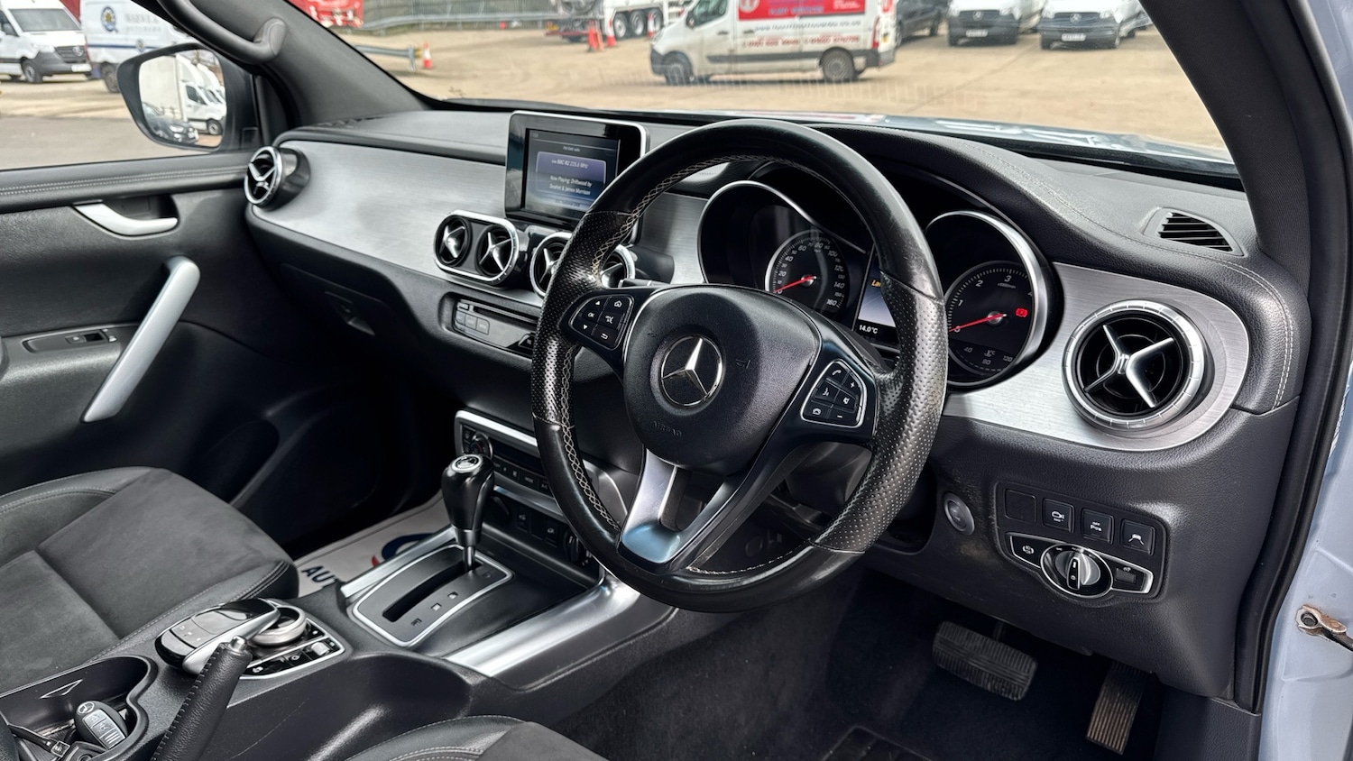 Used Mercedes-Benz X Class 2019 for sale - 77915324: Photo 11