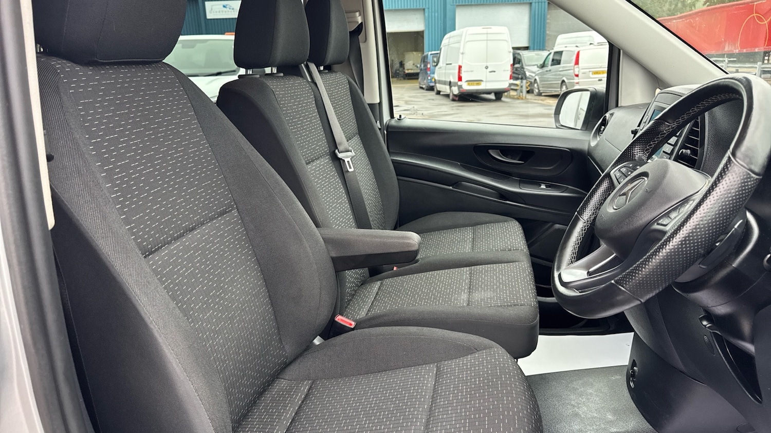 Used Mercedes-Benz Vito 2023 for sale - 76265467: Photo 10