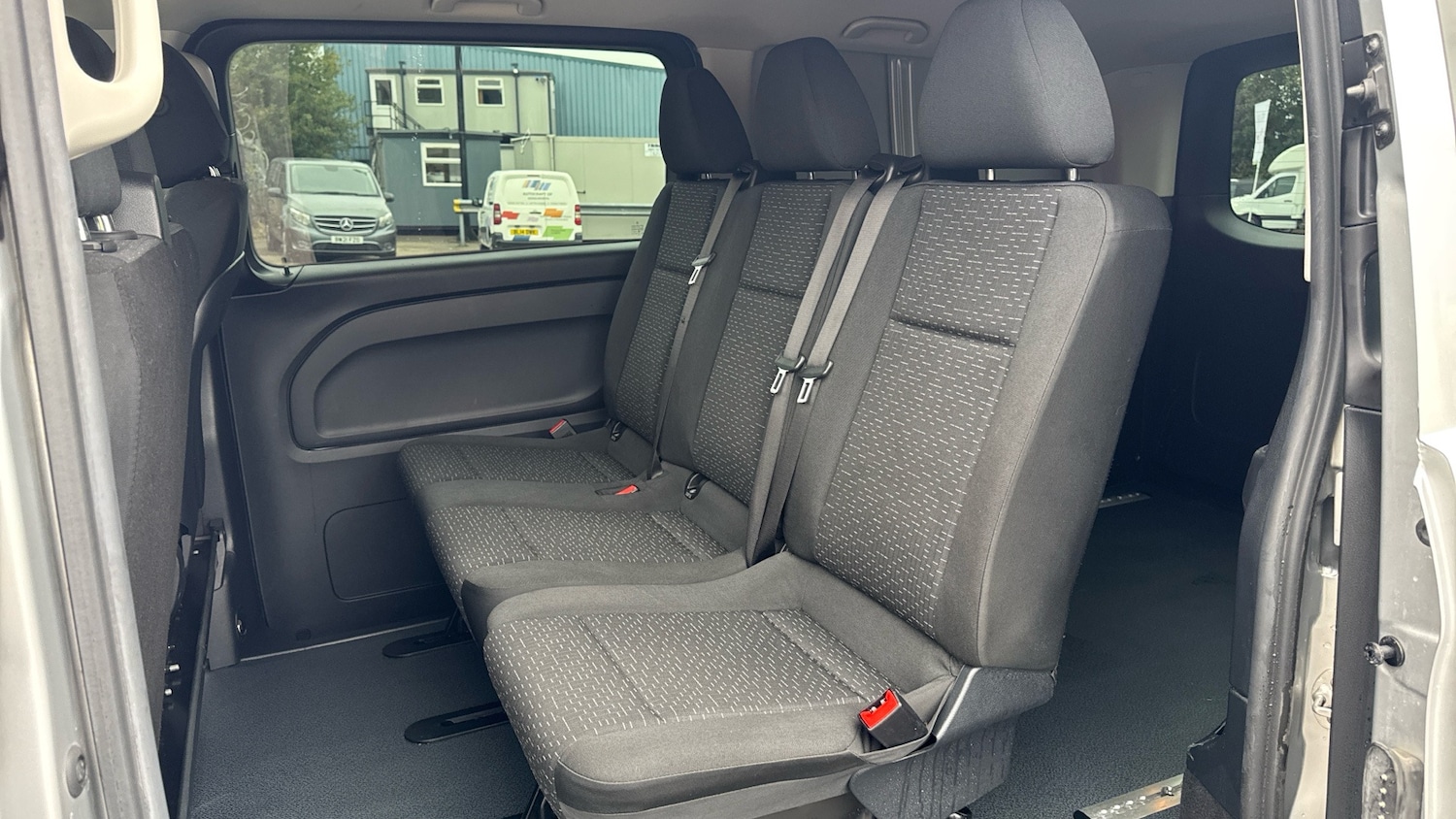 Used Mercedes-Benz Vito 2023 for sale - 76265467: Photo 14