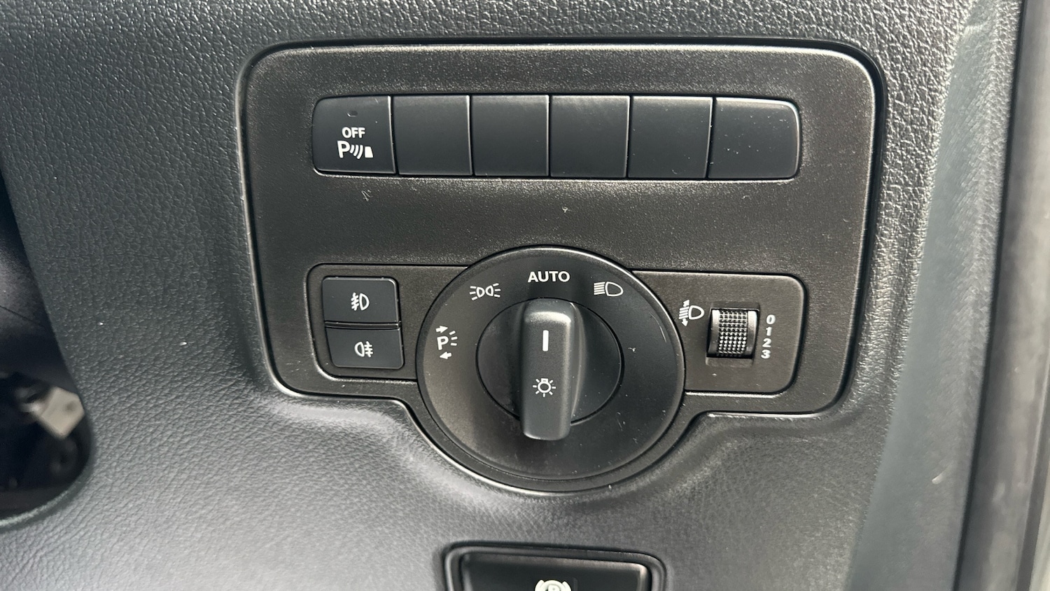 Used Mercedes-Benz Vito 2023 for sale - 76265467: Photo 27