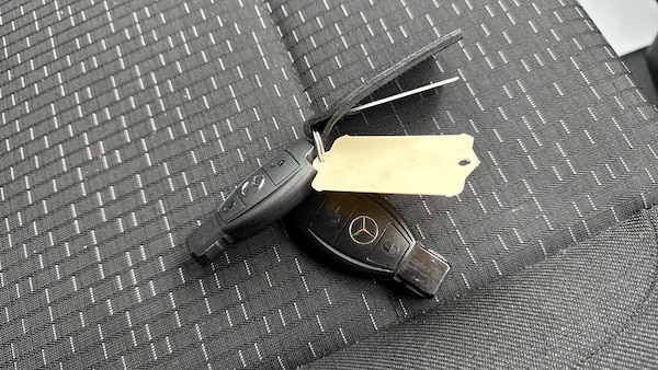 Used Mercedes-Benz Vito 2023 for sale - 76265467: Photo 35