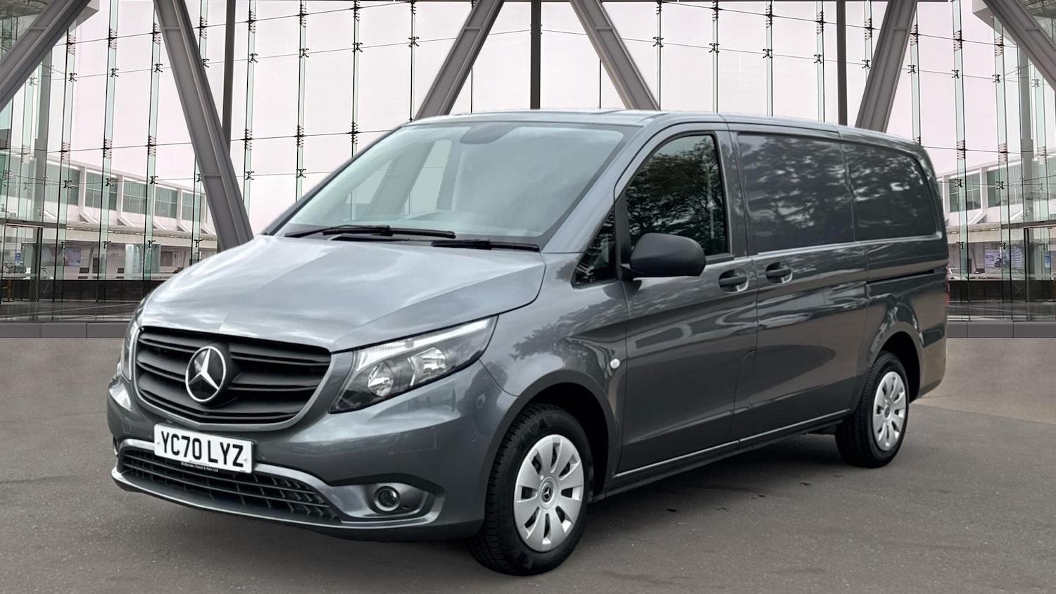 Used Mercedes-Benz Vito 2020 for sale - 76393392: Photo 2