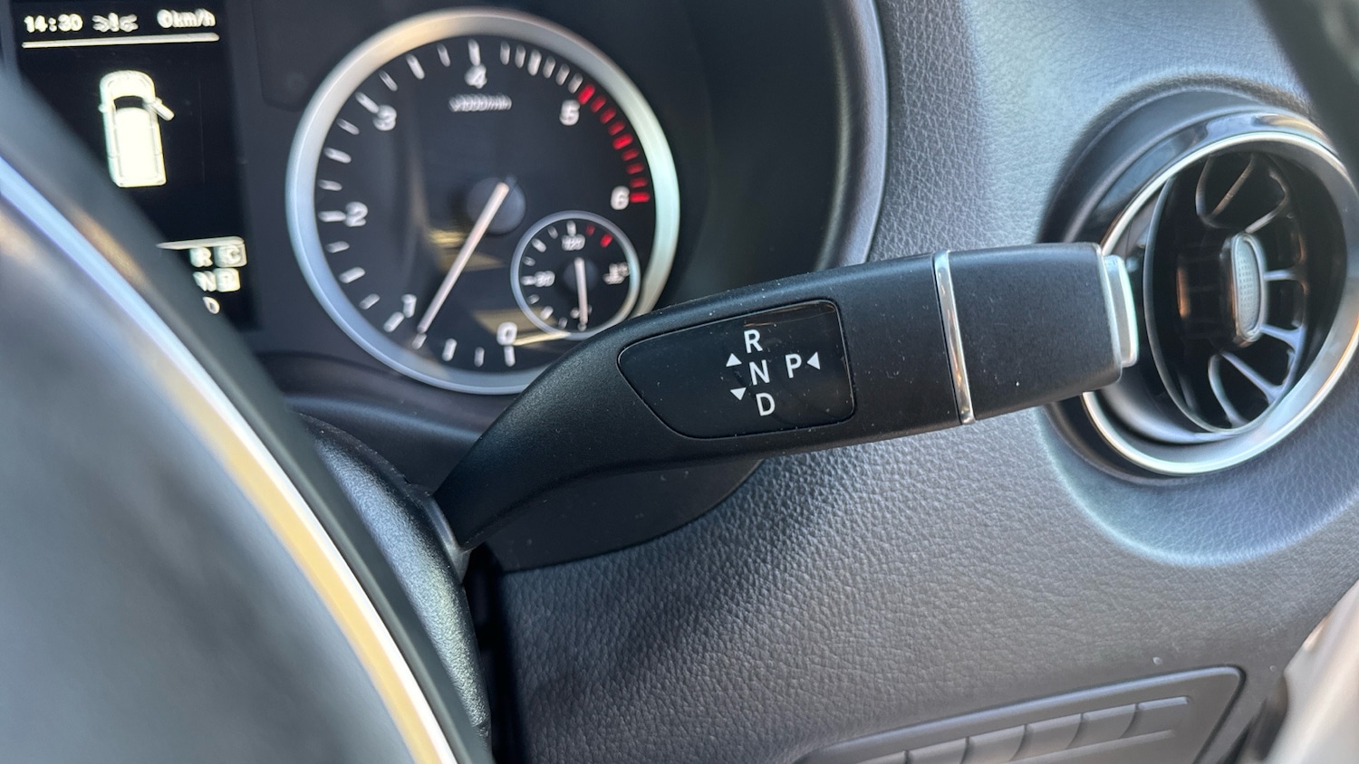 Used Mercedes-Benz Vito 2021 for sale - 76947143: Photo 23