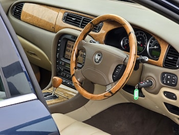 Used Jaguar S-Type 2006 for sale - 78782366: Photo