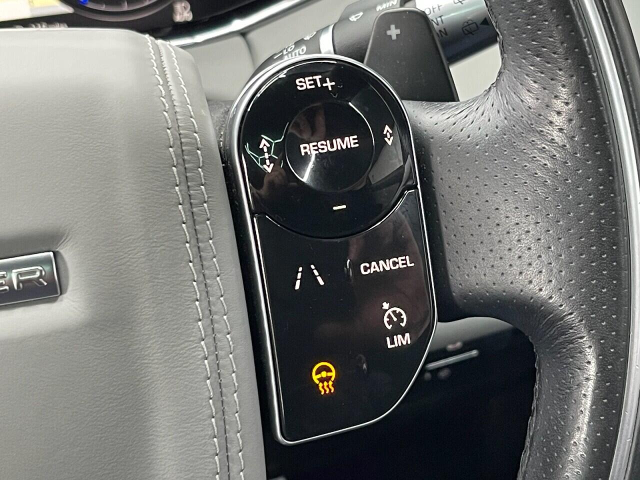 Used Land Rover Range Rover Evoque 2019 for sale - 76635412: Photo 43