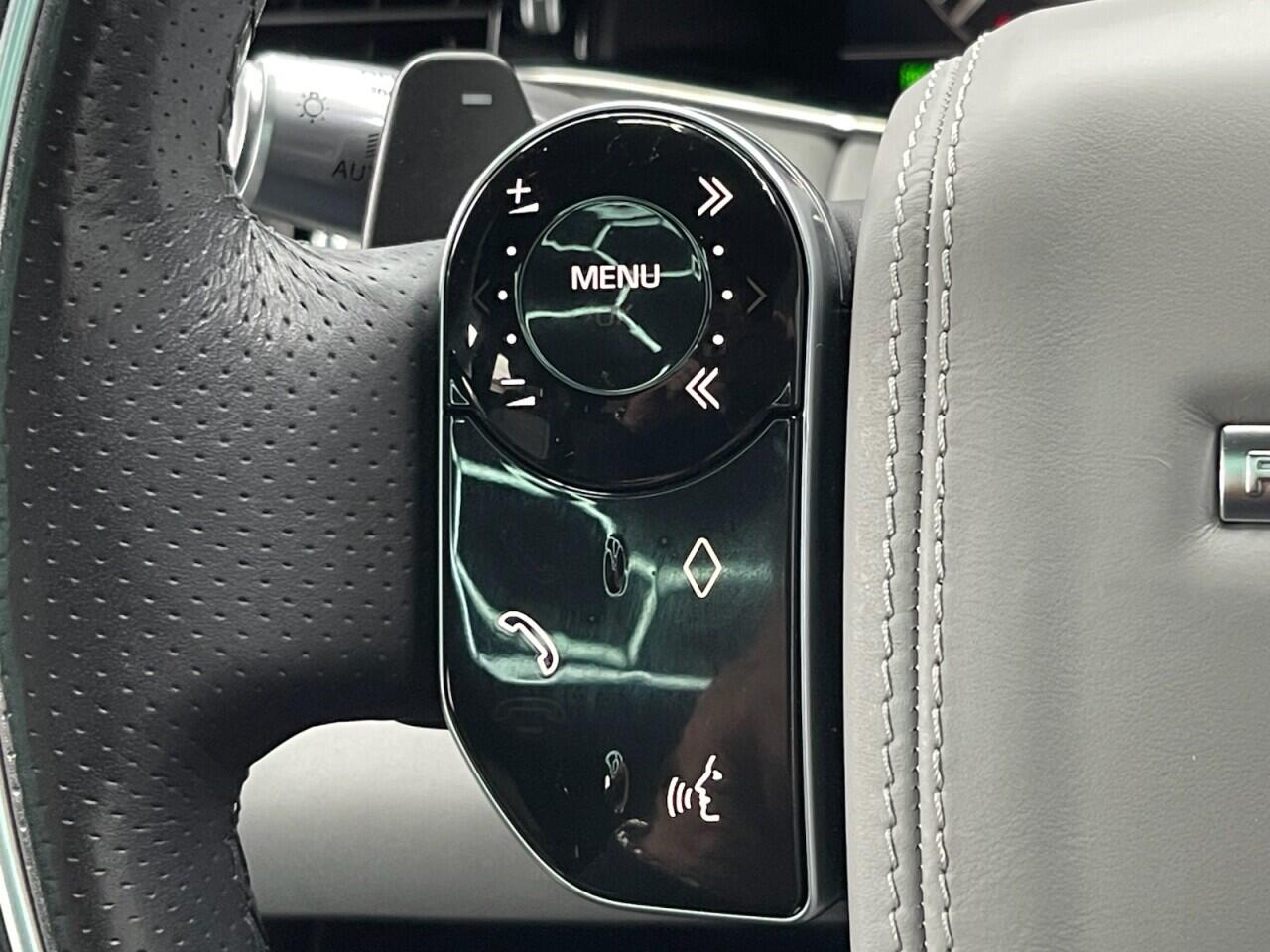 Used Land Rover Range Rover Evoque 2019 for sale - 76635412: Photo 44