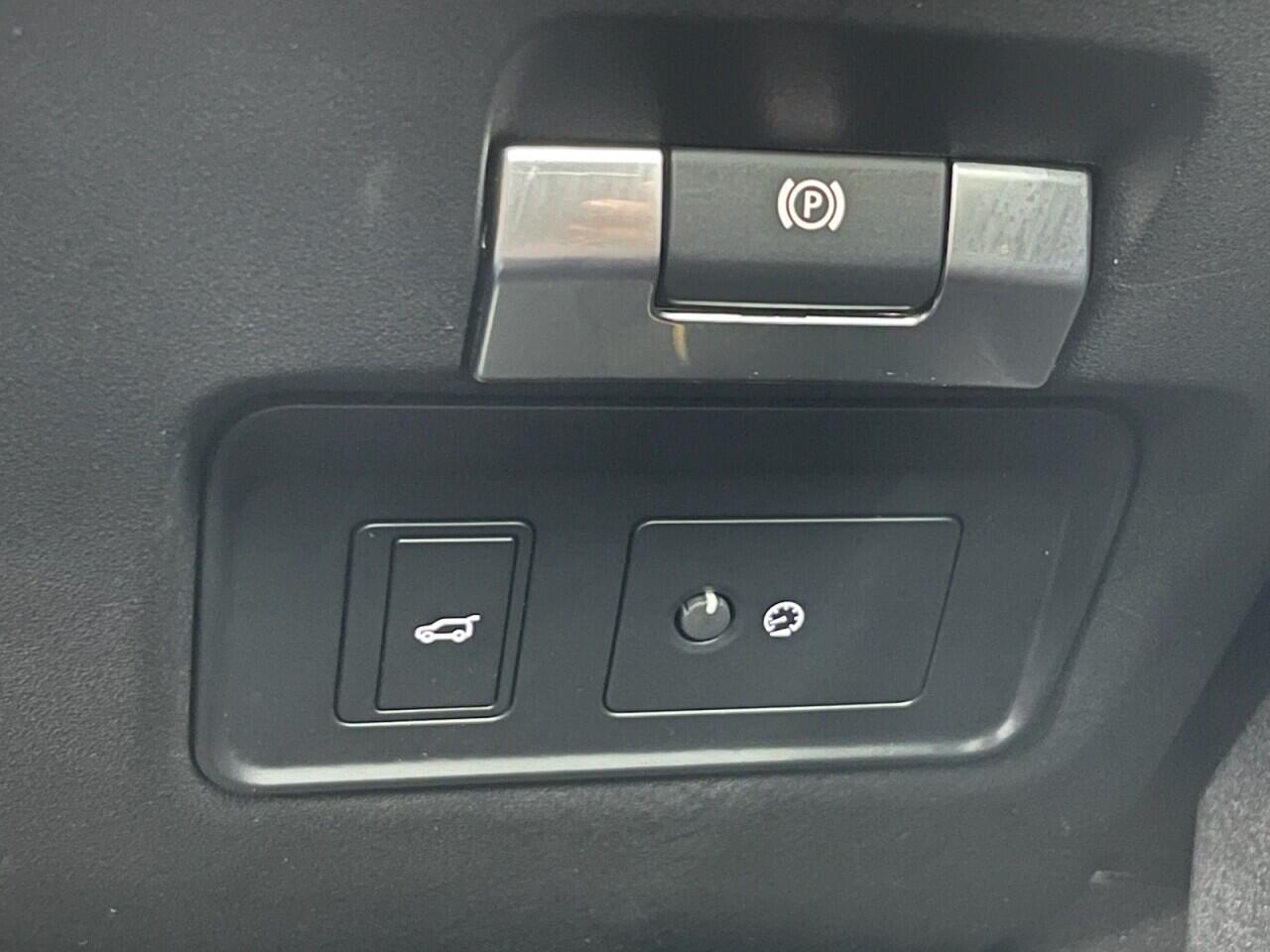 Used Land Rover Range Rover Evoque 2019 for sale - 76635412: Photo 64